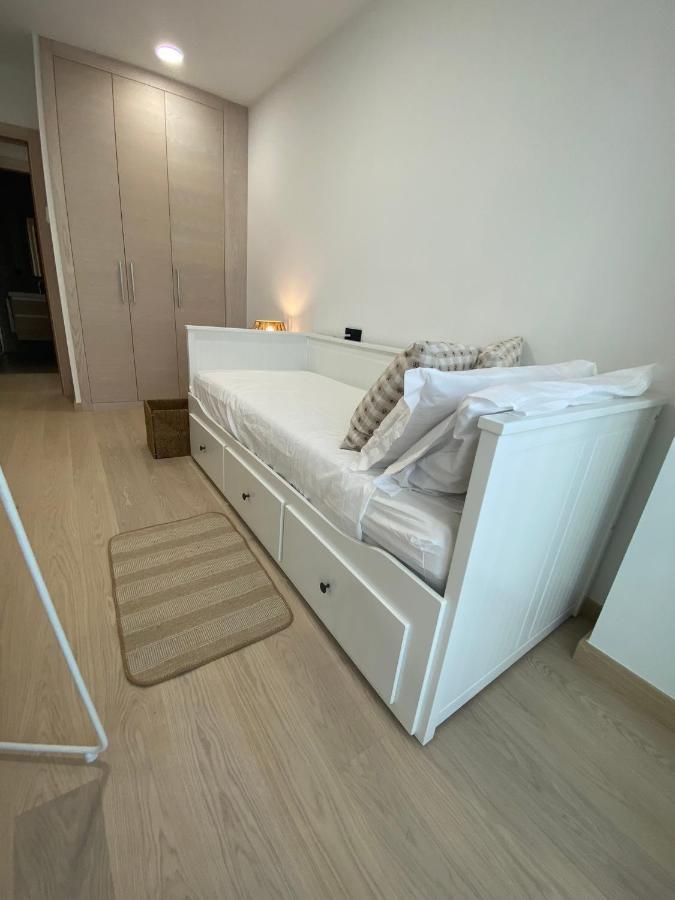 Апартаменты Move In Miragaia Виго Экстерьер фото