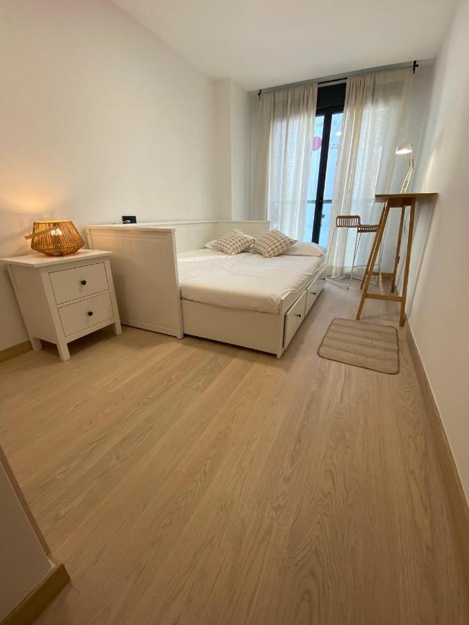 Апартаменты Move In Miragaia Виго Экстерьер фото