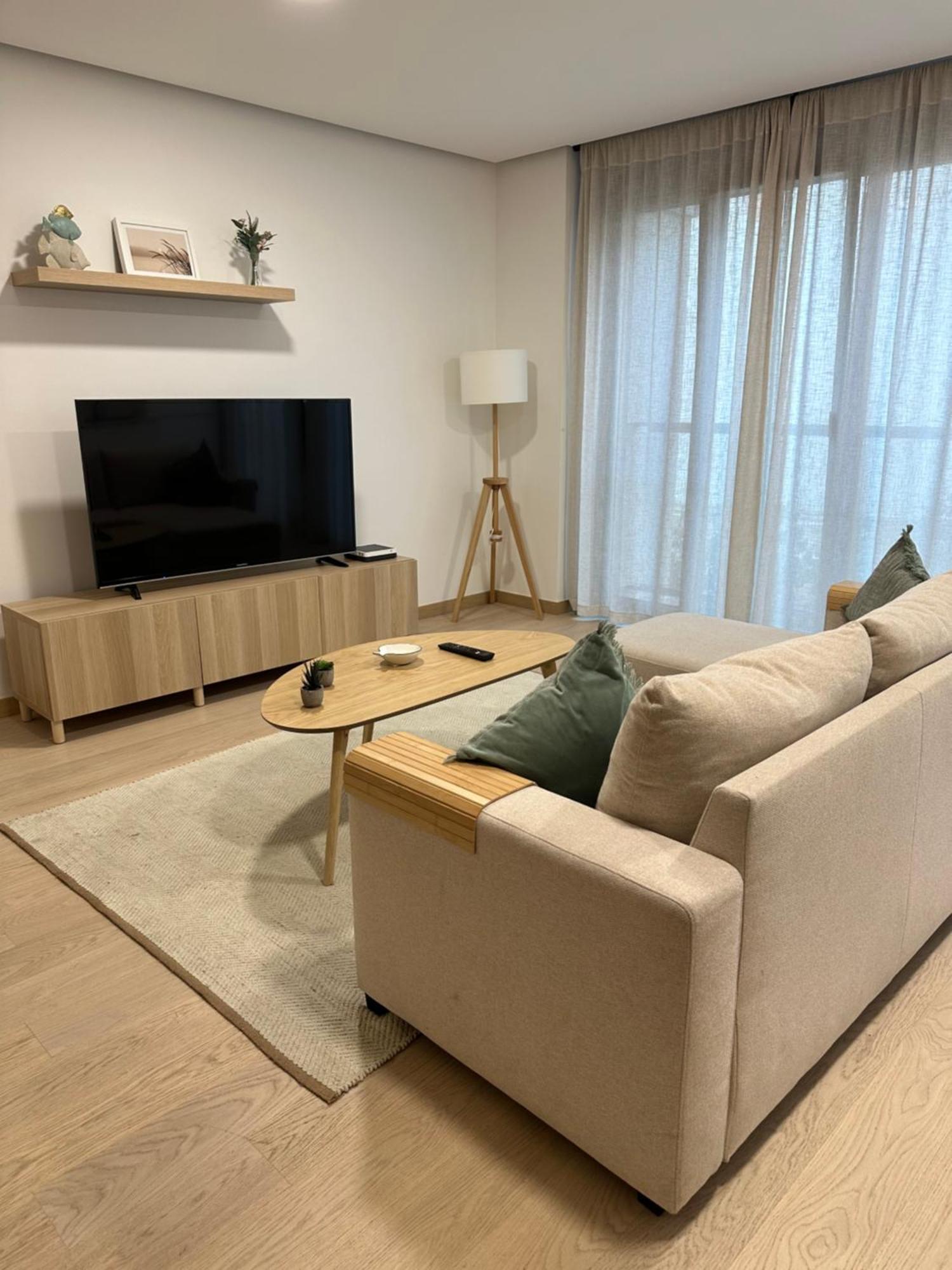 Апартаменты Move In Miragaia Виго Экстерьер фото